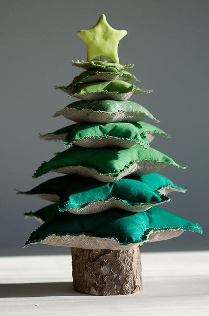 Pillow Christmas Tree with Fabric Layers