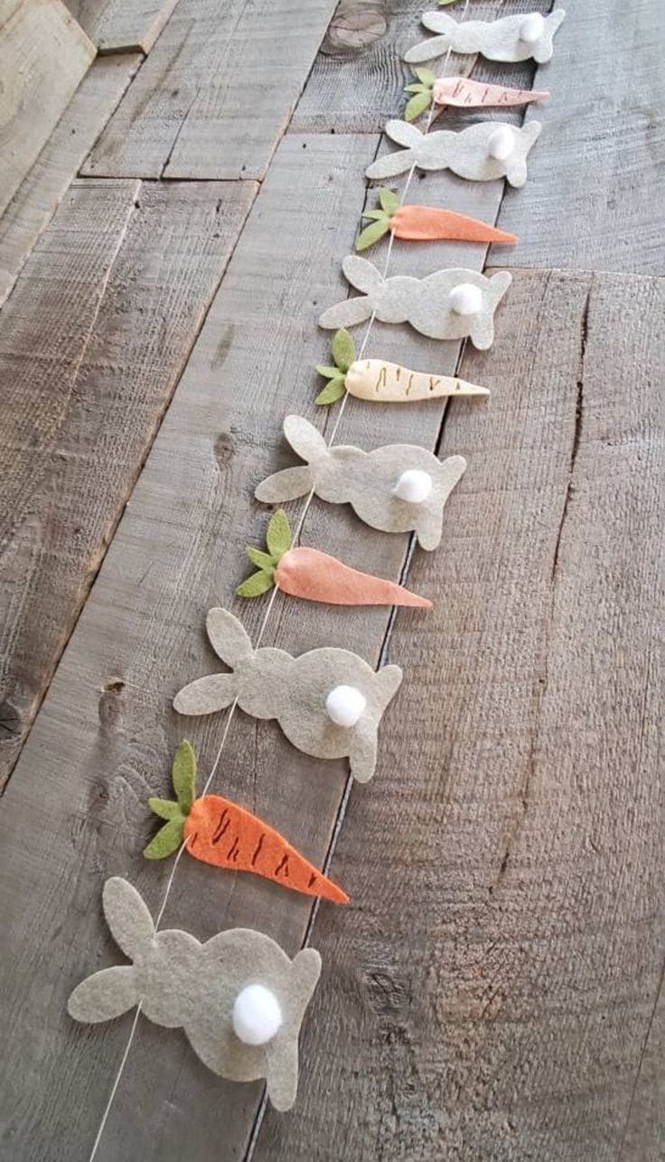 Adorable Felt Bunny and Carrot Garland