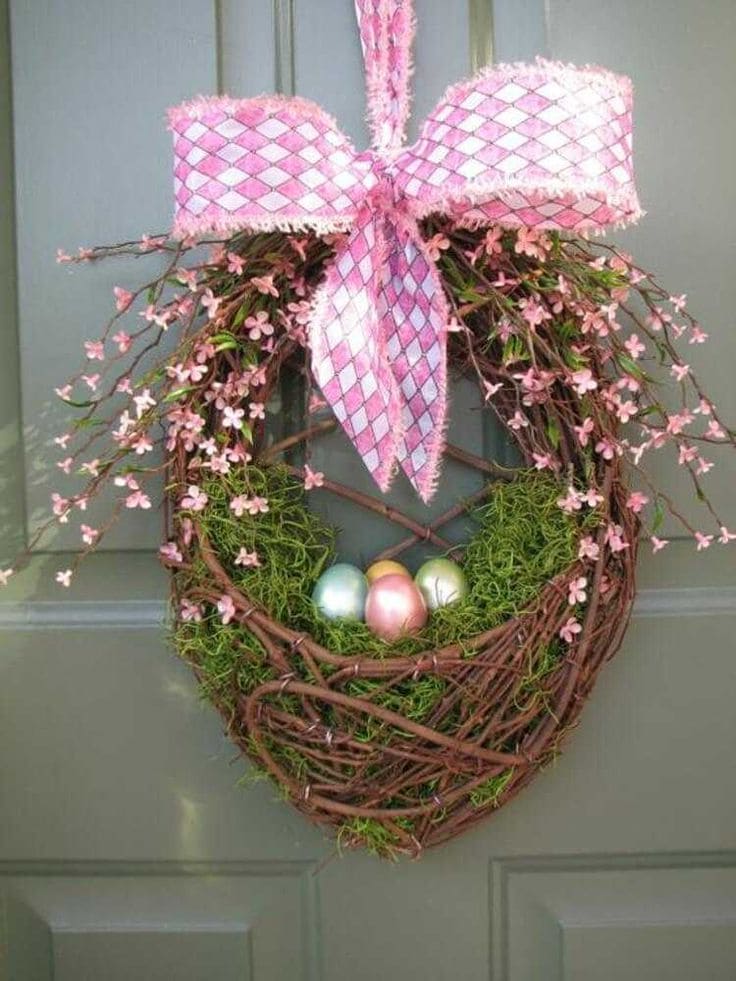 Charming DIY Easter Wreath with Floral Accents