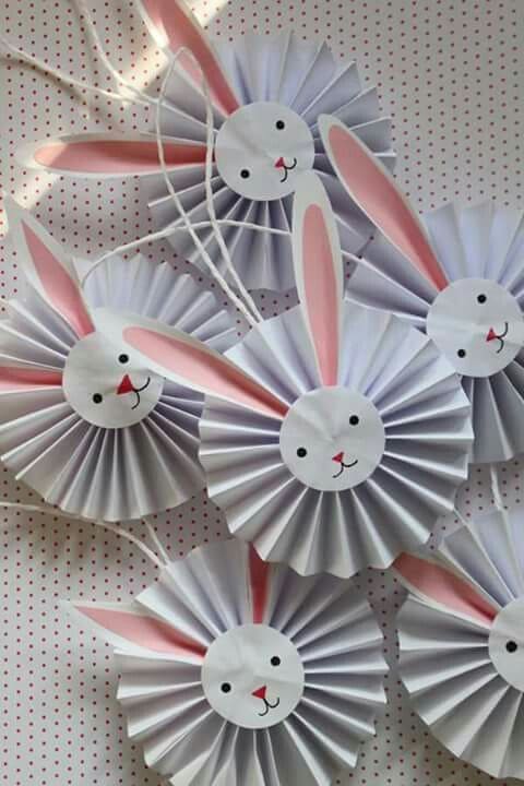 Charming Paper Rosette Easter Bunny Craft