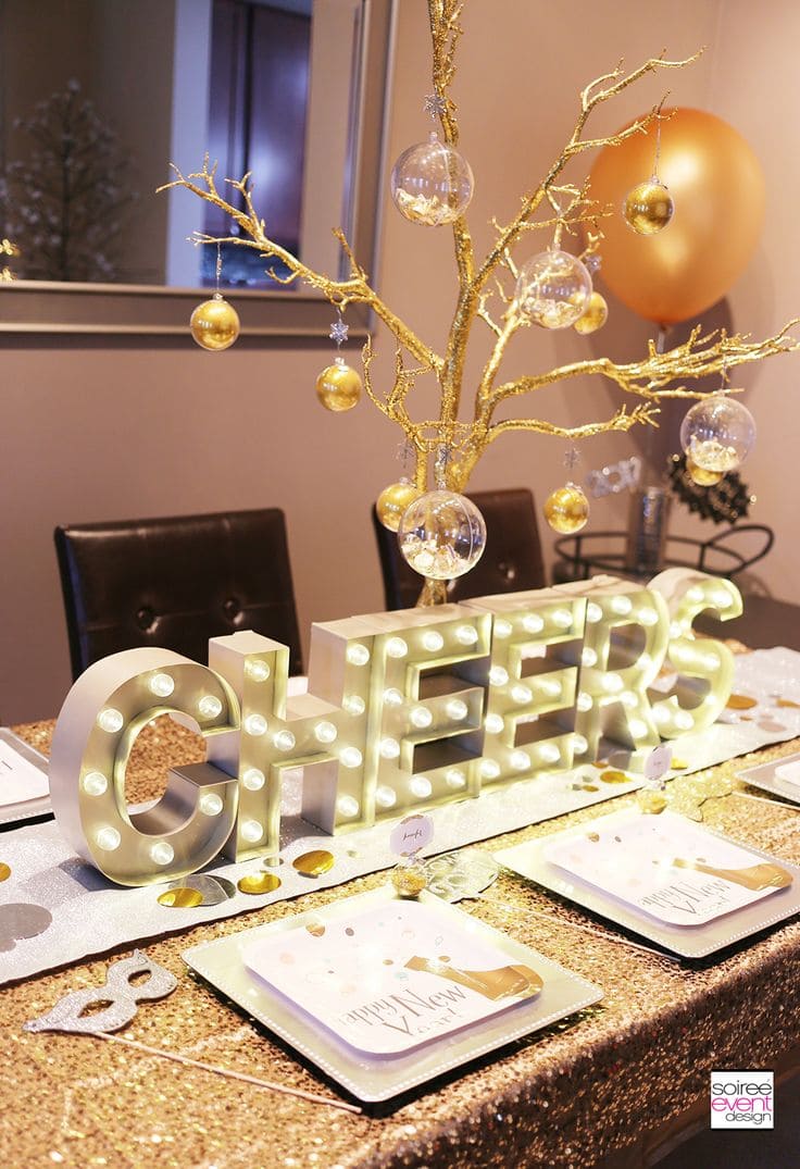 Illuminated Cheers Glamorous Celebration Table