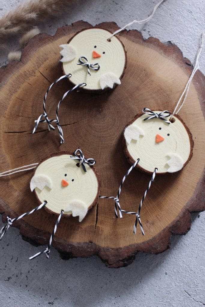 Adorable Wood Slice Easter Chick Ornaments