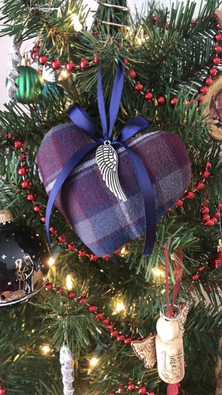 Cozy Plaid Heart Memorial Ornament Design