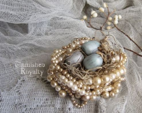 Elegant Pearl Nest Easter Decoration Idea