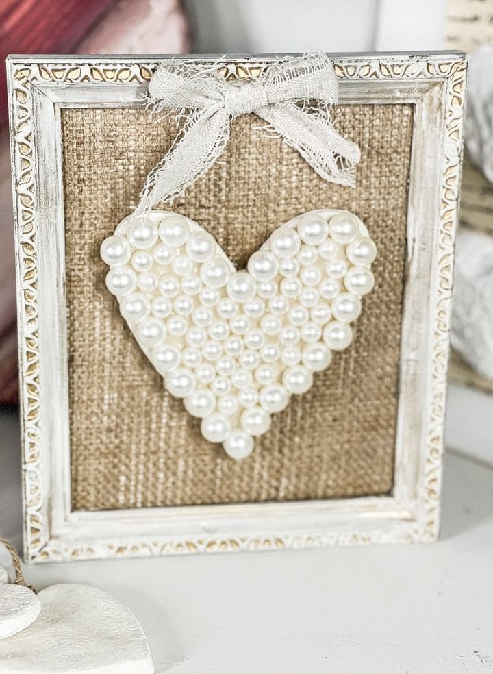 Pearl Heart Burlap Frame Decor