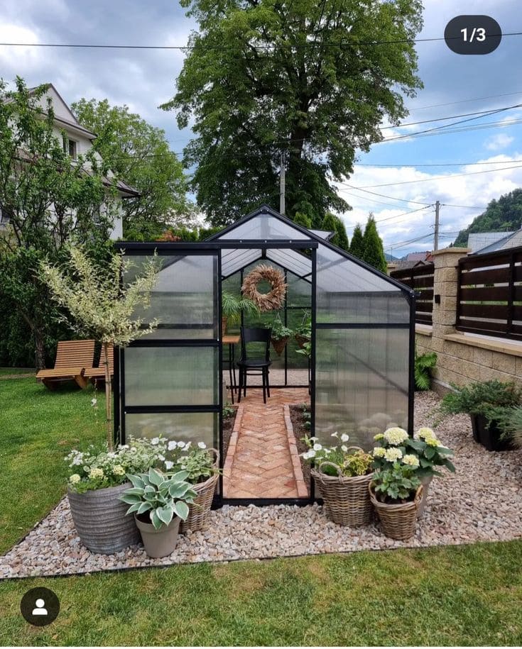 Polycarbonate Greenhouse with Herringbone Walkway