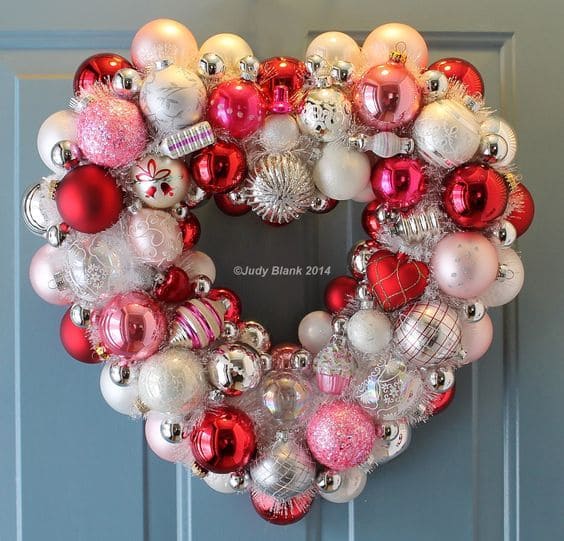 Radiant Ornament Heart Wreath Masterpiece