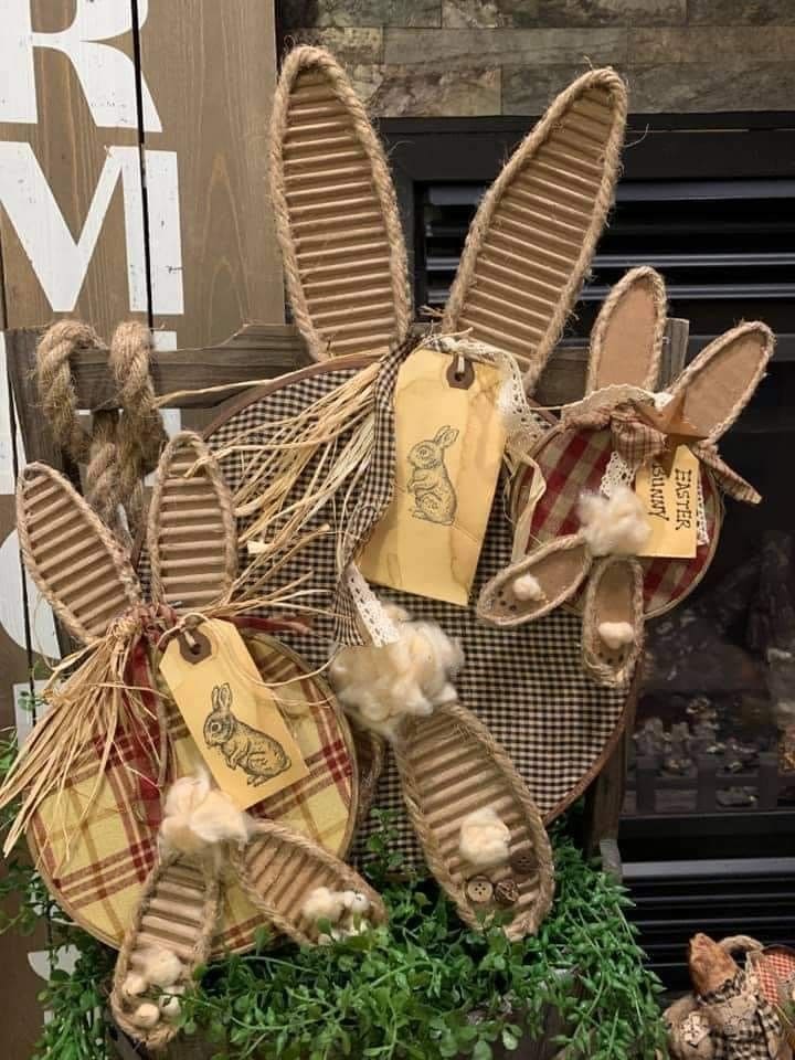 Rustic Farmhouse Easter Bunny Decor Craft