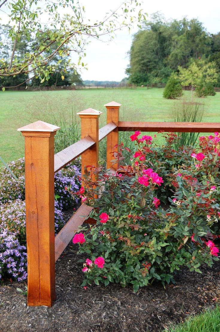 Wooden Farmhouse Fence with Sturdy Design