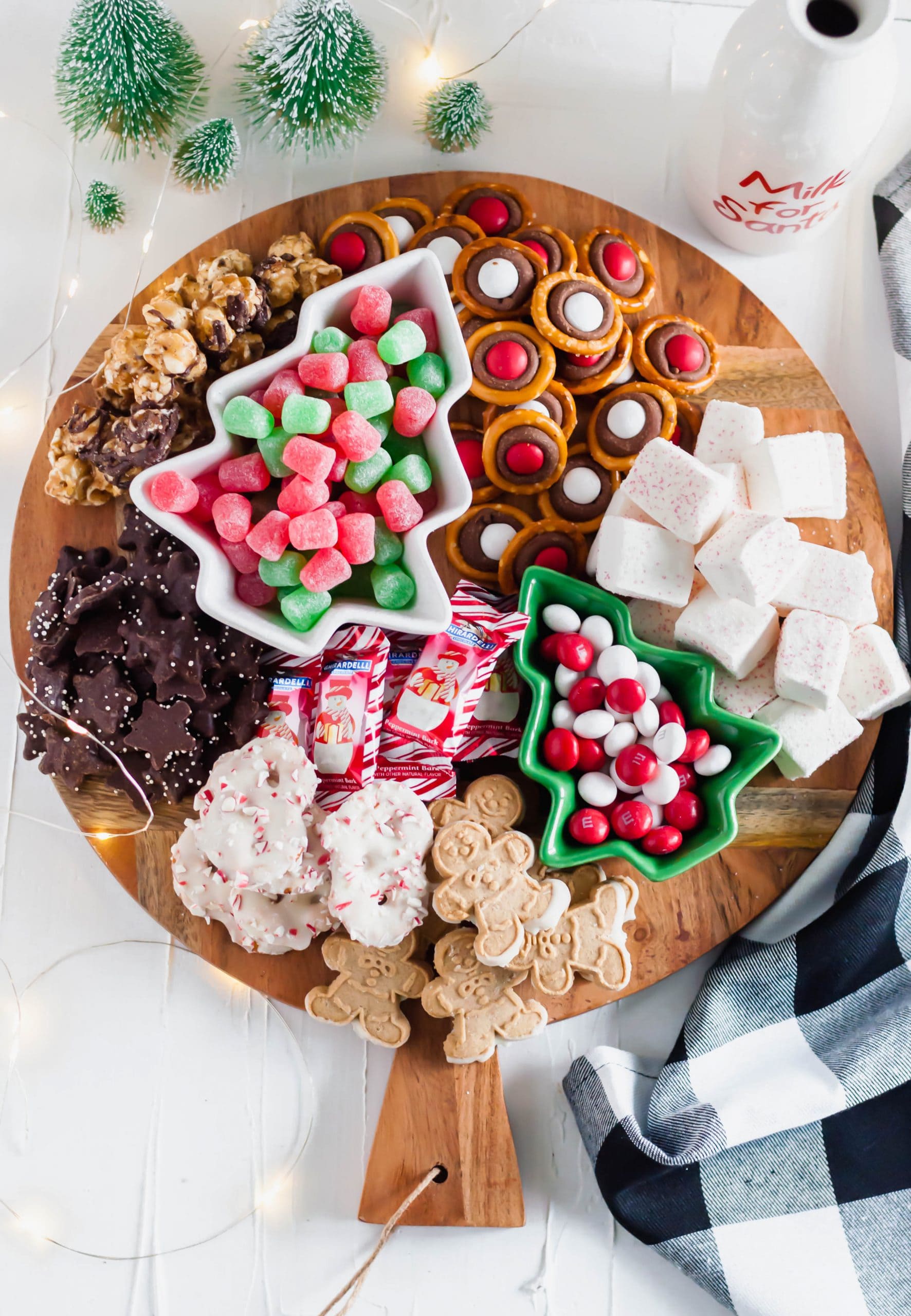 Christmas Dessert Charcuterie Board