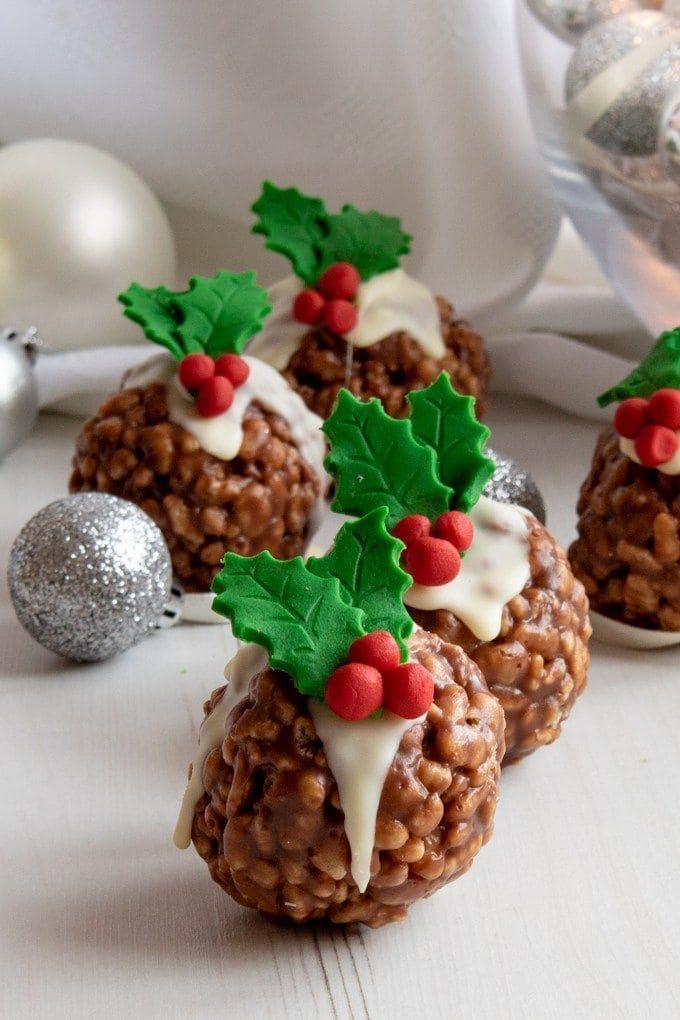 Mini Chocolate Christmas Puddings