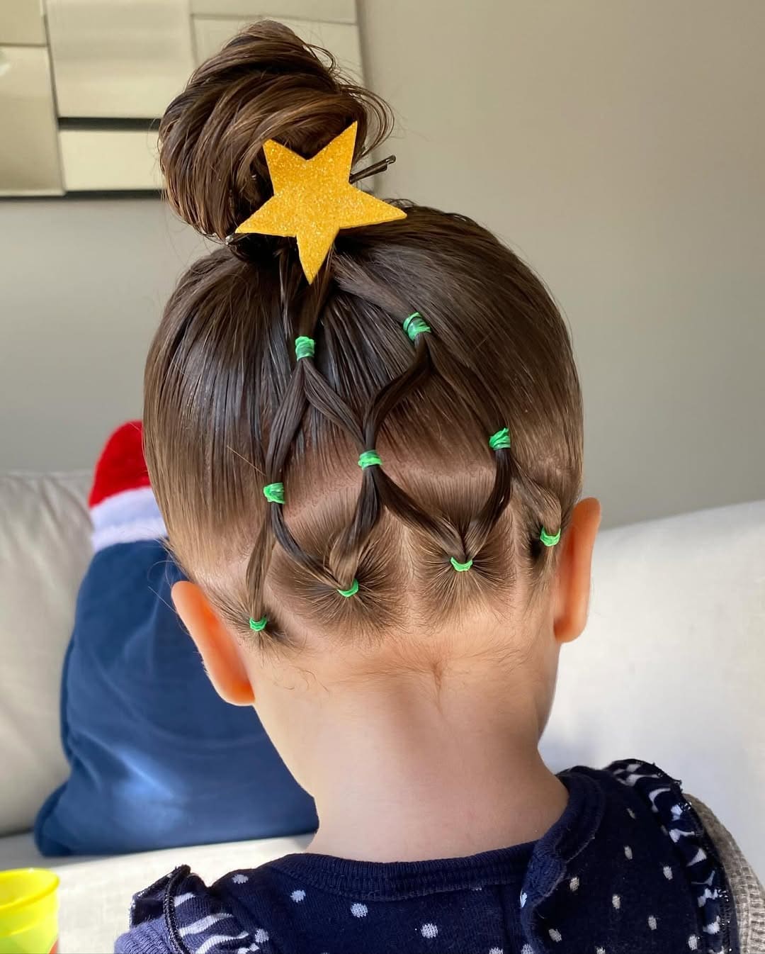 Golden Star Christmas Tree Bun