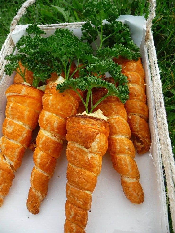 Carrot-Shaped Puff Pastry Treats
